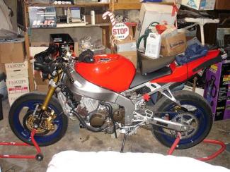 Click image for larger version

Name:	my bike.JPG
Views:	36
Size:	75.8 KB
ID:	164223
