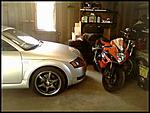 Click image for larger version

Name:	The TT and my gsxr.jpg
Views:	20
Size:	21.4 KB
ID:	204879
