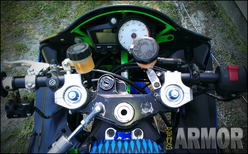 Name:  ZeusArmorR6StuntFairingStayonBike.jpg
Views: 223
Size:  114.4 KB