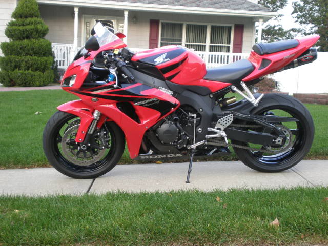 Name:  1000rr004.jpg
Views: 5
Size:  71.7 KB