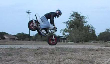 MOTO 50CC R-STUNT - mbkleborgne