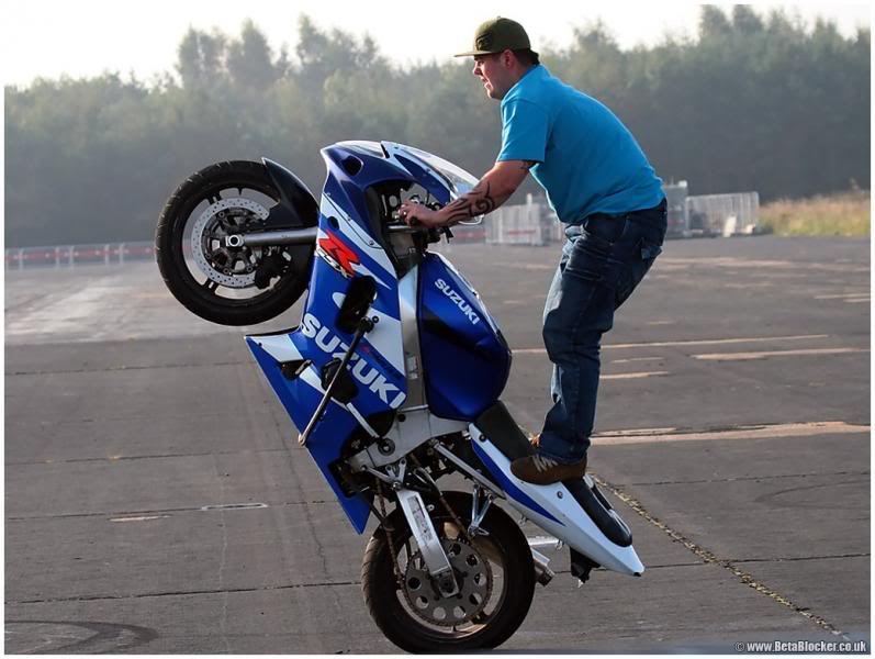 Name:  Wheelie_Weekend_Stunts_52.jpg
Views: 11
Size:  62.5 KB