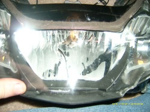 Name:  cbr954headlightsdamage4.jpg
Views: 96
Size:  35.8 KB