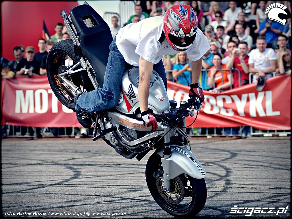 Name:  stoppie_2.jpg
Views: 61
Size:  205.8 KB