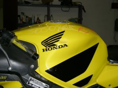 Name:  2002CBR600F4I014.jpg
Views: 188
Size:  29.9 KB