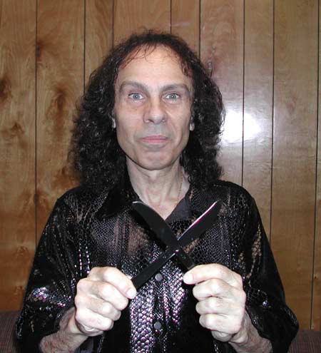 Name:  RonnieJamesDio.jpg
Views: 6
Size:  32.2 KB