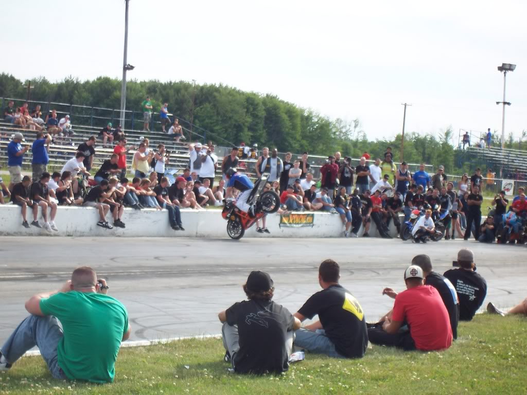 Name:  stuntfest040.jpg
Views: 4
Size:  122.9 KB