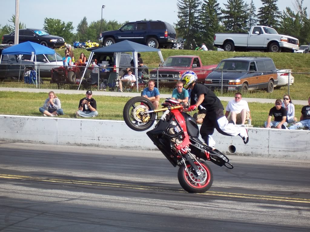 Name:  stuntfest050.jpg
Views: 4
Size:  182.3 KB