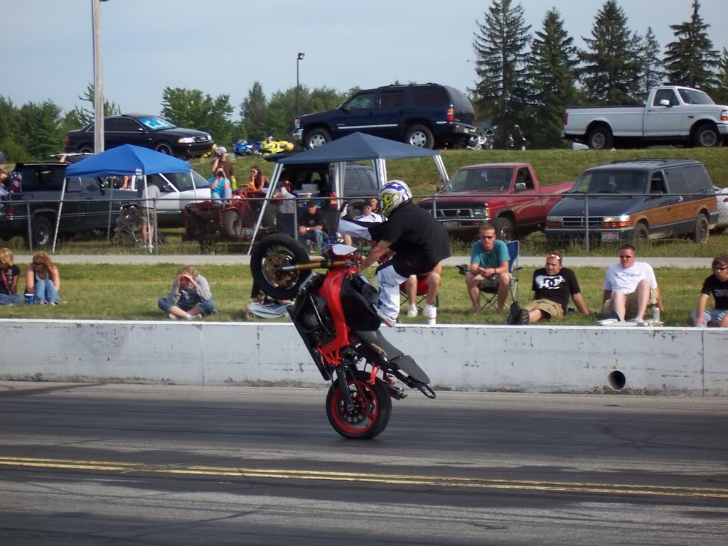 Name:  stuntfest048.jpg
Views: 3
Size:  140.9 KB